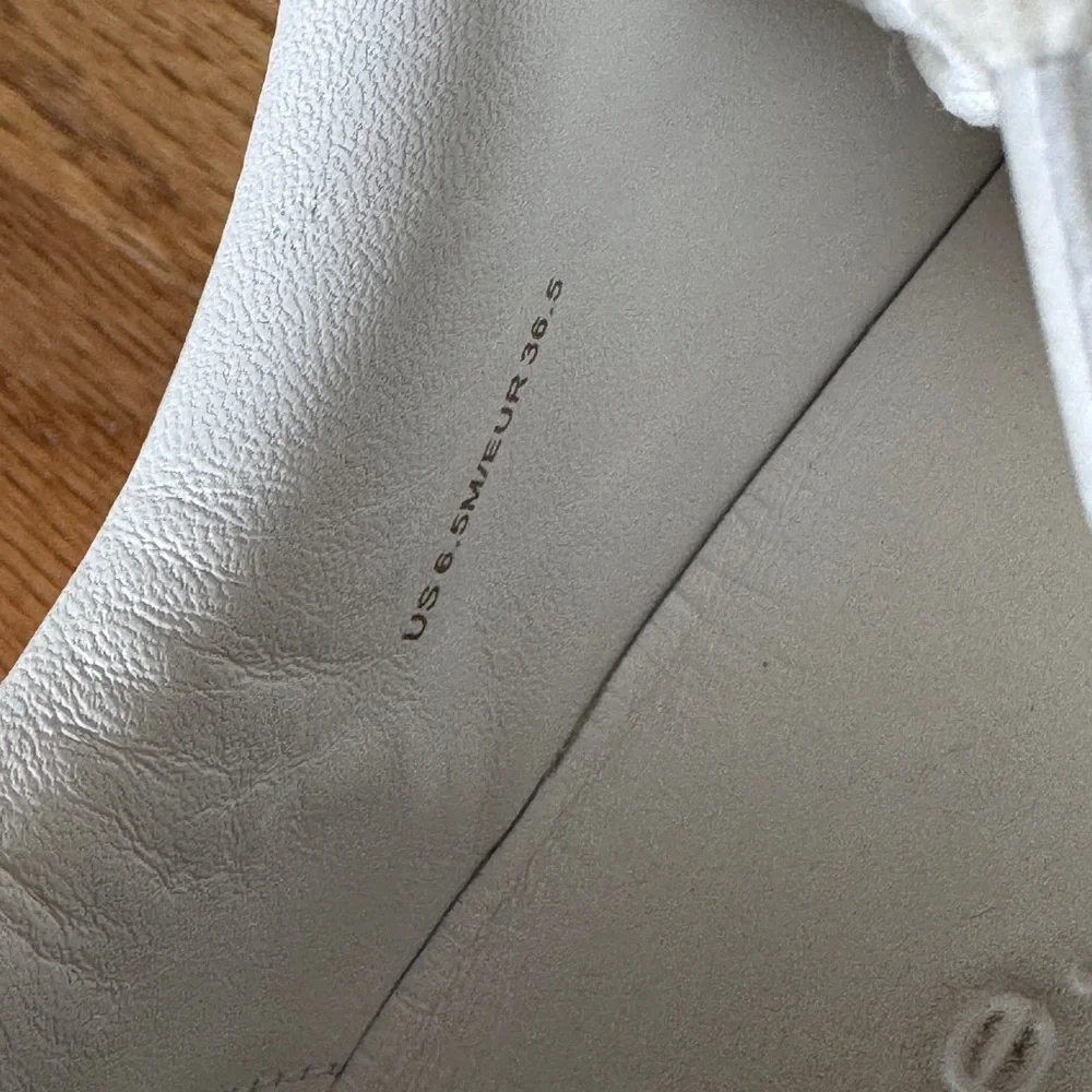 Vince Benfield Offwhite Leather‎ Platform Sneakers Size 6.5
